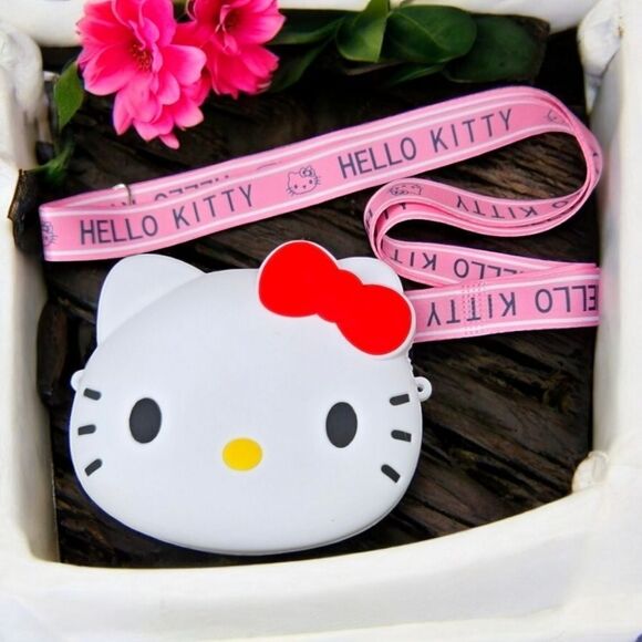 Hello Kitty White Silicone Mini Crossbody Purse Adjustable Straps Mini Bag NWT - Picture 3 of 5